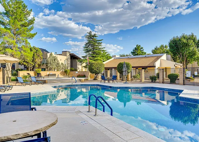Peaceful Sedona Resort Retreat With Pool Access